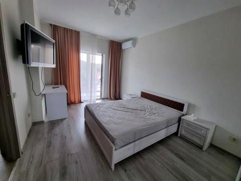 квартира за адресою Піщана вул., 1б