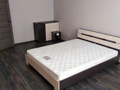 квартира за адресою Бориса Гмирі вул., 10/40