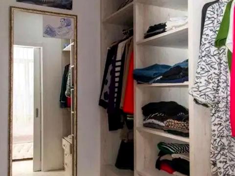 квартира за адресою Олександра Довженка вул., 21Б