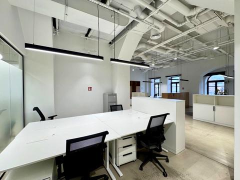 комерційна за адресою Велика Васильківська вул. (Червоноармійська), 1-3/2а