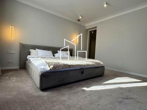 дом по адресу Бандери