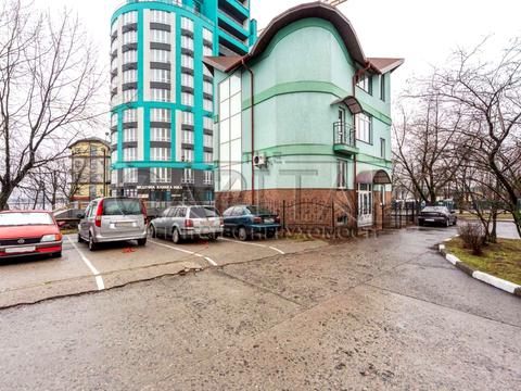коммерческая по адресу Дніпровський просп., 25