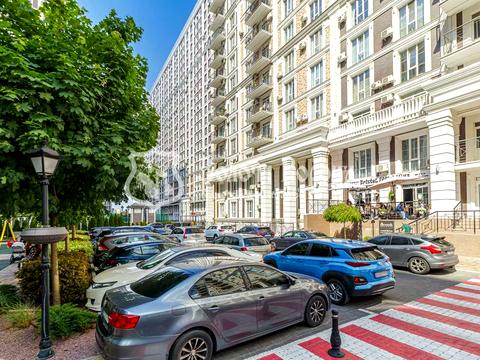 комерційна за адресою Михайла Максимовича вул. (Онуфрія Трутенка), 24-В