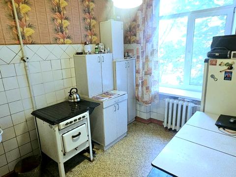квартира за адресою Героїв Крут вул. (12 Квітня), 3