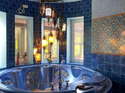 будинок за адресою с. Козин, старокиевская