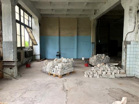 комерційна за адресою Базавлуцька вул., 107