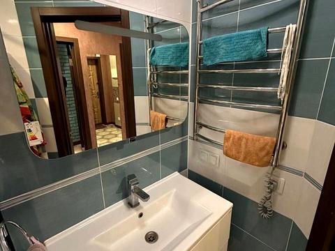 квартира за адресою Романа Атаманюка вул., 21