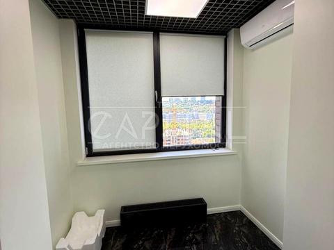 коммерческая по адресу Антоновича ул. (Горького), 74-78