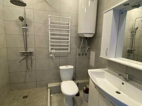 квартира по адресу Драгоманова ул., 10