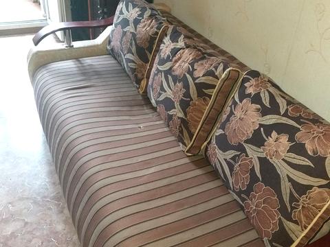 квартира за адресою Космонавтів вул., 5