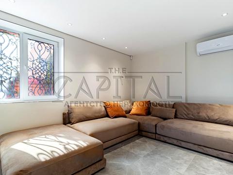 будинок за адресою Бориспільський