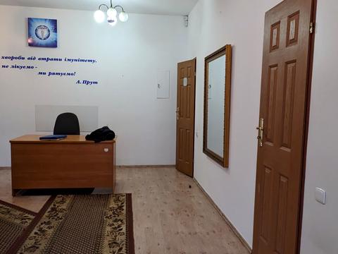 комерційна за адресою Осипа Сорохтея вул., 11а/б