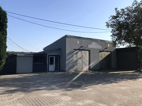 комерційна за адресою Нижньодворецька вул., 27