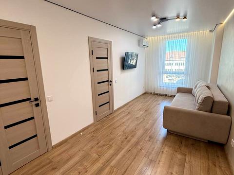 квартира за адресою Флотська вул., 10б