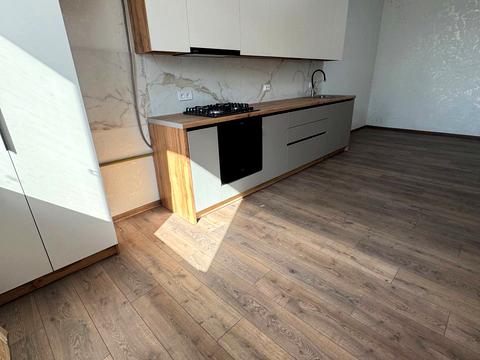 квартира за адресою Остромирська вул., 15