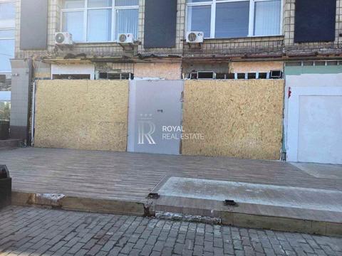 комерційна за адресою Лесі Українки бульв., 34