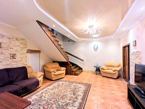 дом по адресу Олени Теліги ул. (Лермонтова)