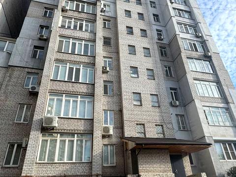 квартира за адресою Менахем-Мендл Шнеєрсона вул. (Мініна), 19-А