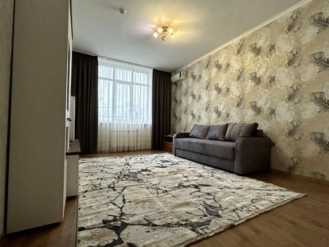 квартира за адресою Гната Хоткевича вул. (Червоногвардійська), 12