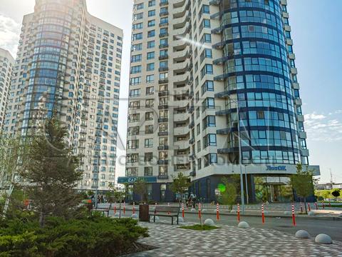 комерційна за адресою Миколи Бажана просп., 1-А