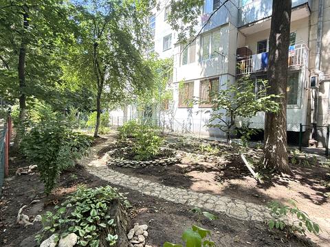 квартира за адресою Олексія Вадатурського вул. (Маршала Малиновського), 1