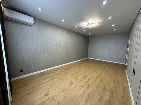 квартира по адресу Степана Бандери ул., 30-А