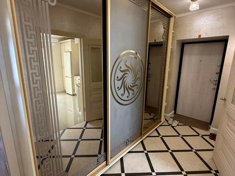 квартира за адресою Олександра Довженка вул., 5