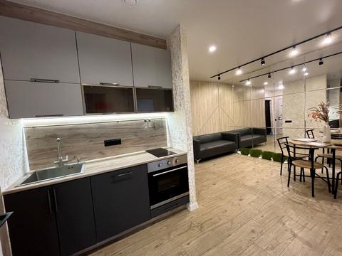 квартира за адресою Академіка Сахарова вул., 3Е