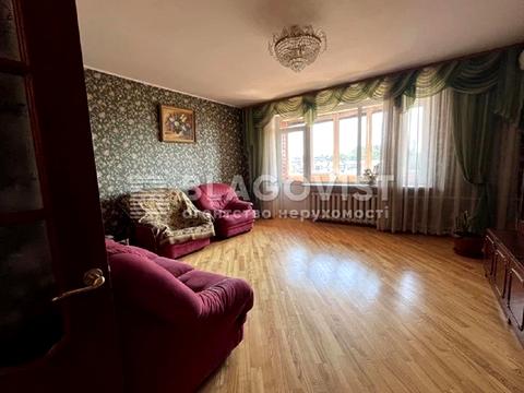 квартира за адресою Старонаводницька вул., 8
