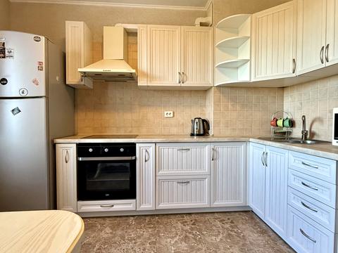 квартира за адресою Науки просп., 60-А