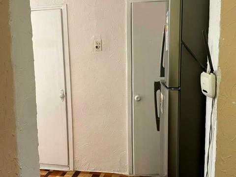квартира за адресою Рональда Рейгана вул., 6-А