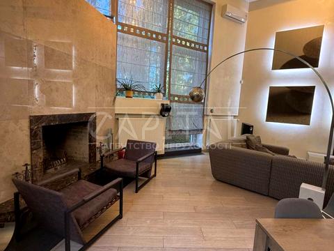 будинок за адресою смт. Козин, Миру вул.