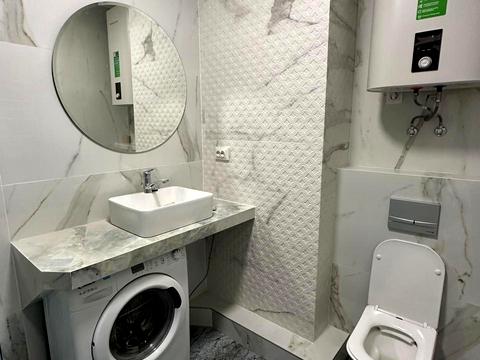 квартира за адресою Дніпровська набережна вул., 15-К