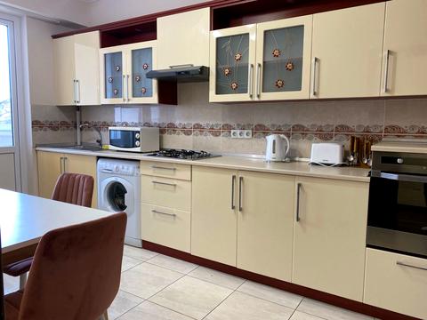 квартира за адресою Базарна вул., 49