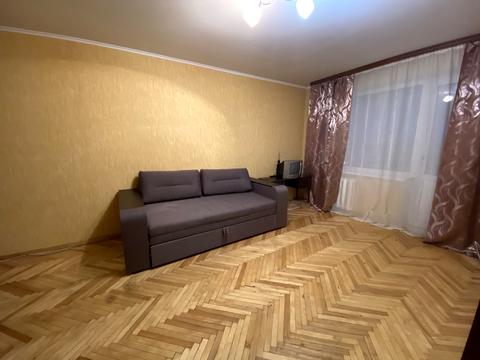 квартира за адресою Київ, Мілютенка вул., 5-А