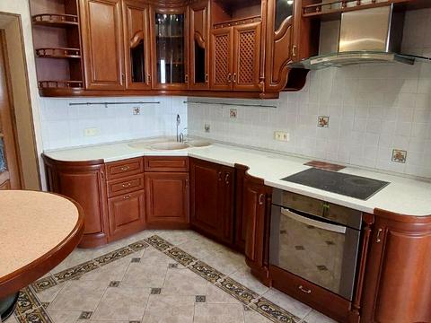 квартира по адресу Драгоманова ул., 44