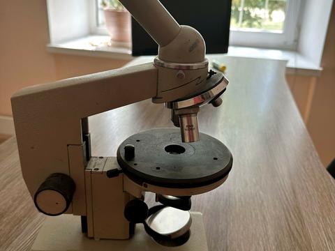 комерційна за адресою Миру просп., 263