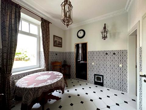 будинок за адресою вулиця Кошового