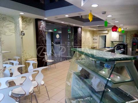 комерційна за адресою Вадима Гетьмана вул., 6