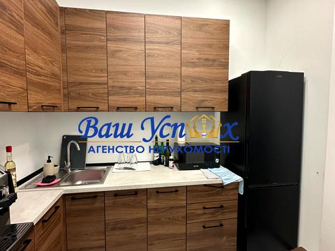 комерційна за адресою Дарвіна вул., 10