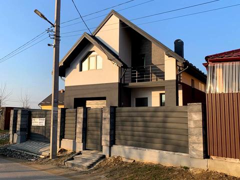 будинок за адресою Степана Бандери вул.