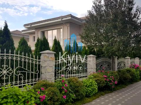 будинок за адресою набережна
