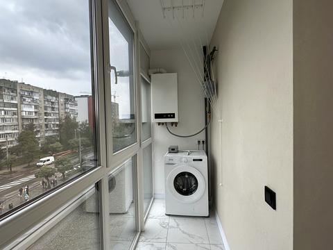 квартира за адресою Степана Бандери вул., 77-Б