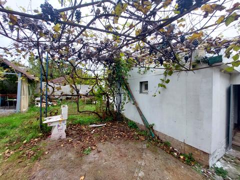 будинок за адресою Парникова вул., 16