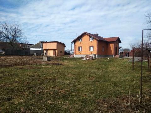 будинок за адресою с. Пінчуки, Зарічна, 58