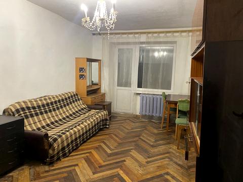 квартира за адресою Дегтярівська вул., 11