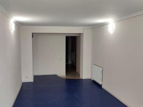 комерційна за адресою Б. Хмельницького, 14