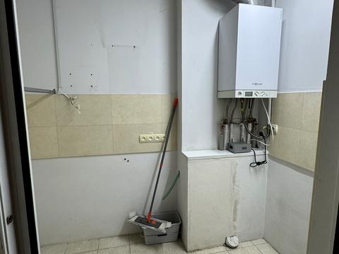 комерційна за адресою Грицька Чубая вул. (), 2