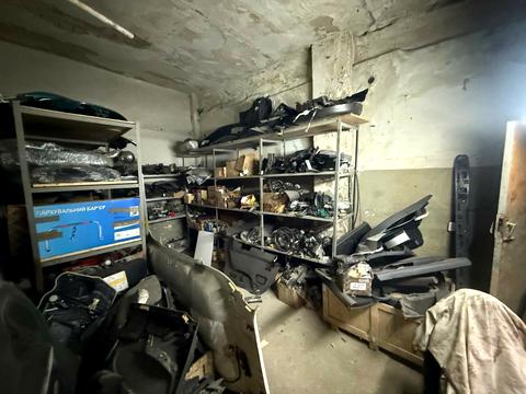 комерційна за адресою Богдана Хмельницького просп. (Героїв Сталінграда), 143