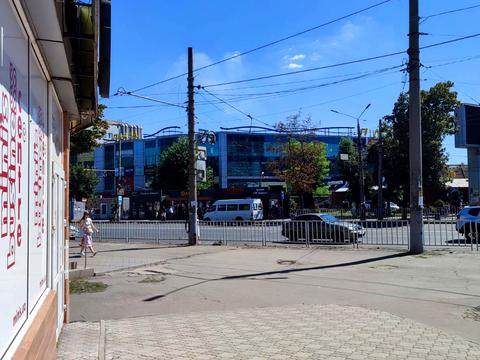комерційна за адресою Університетський проспект, 1